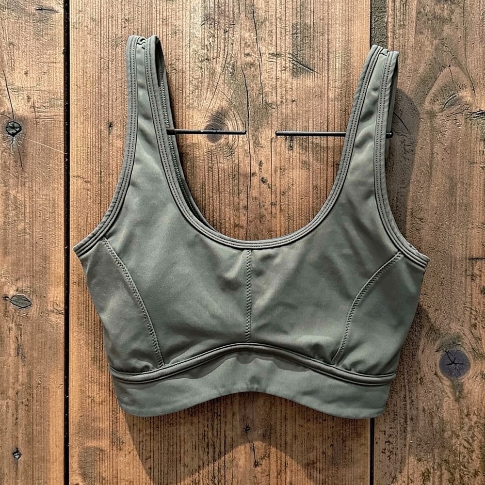 Allfenix Gray Sports bra with removable padding SMALL